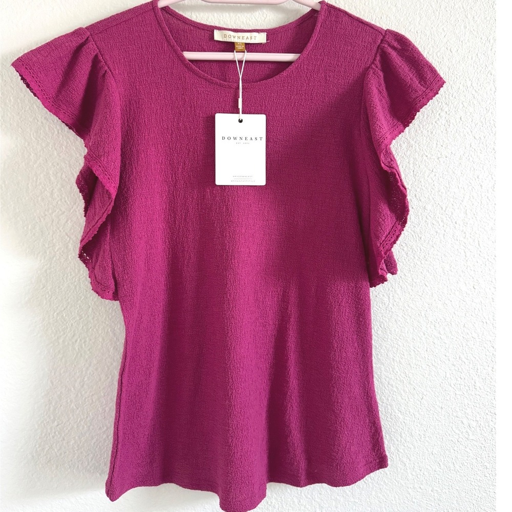 NWT Downeast Delilah Top Cactus Flower Magenta Flutter Lace Sleeve Cotton XS